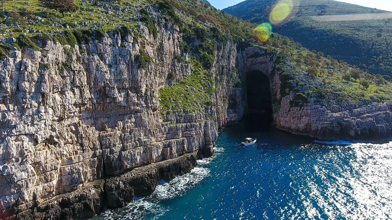Vlora Sightseeing And Cruise Trip