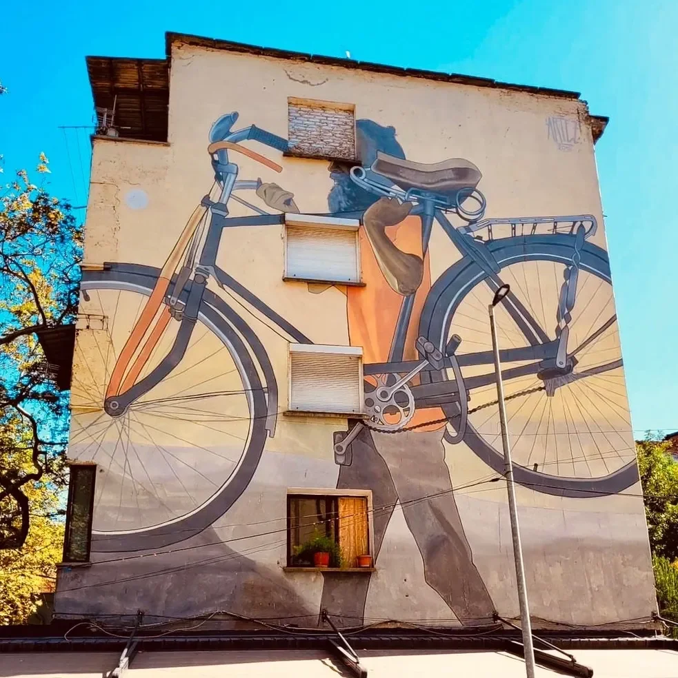 Tirana Free Tour